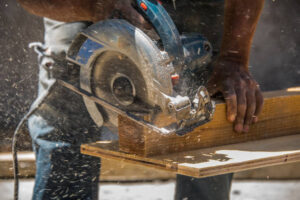 نجار في التجمع الاول